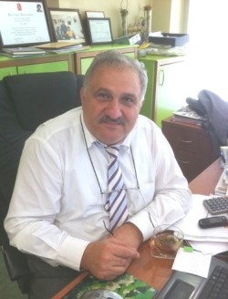 İZZET DÖNMEZ